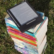 stack-of-books-1176150_640